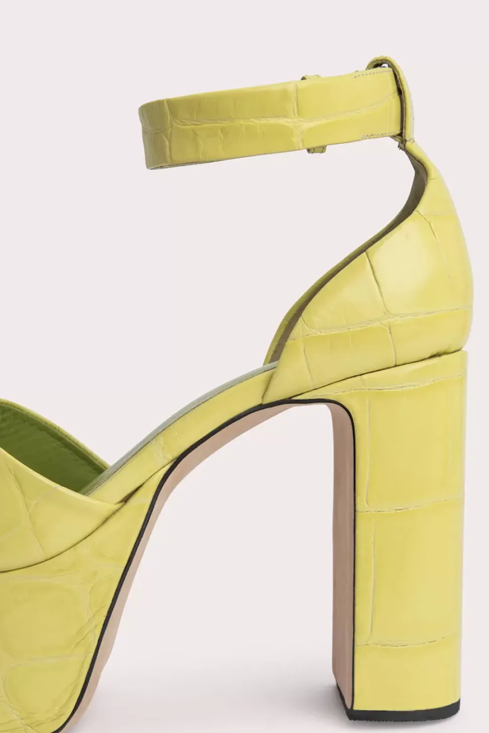 Barb Apple Maxi Croco Embossed Leather
