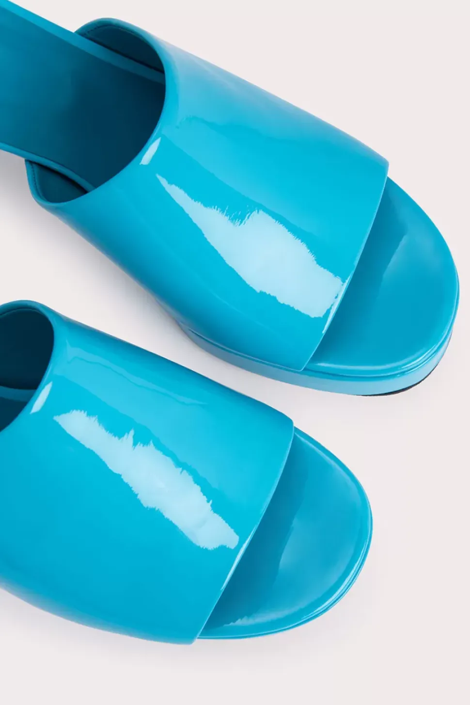 Cala Aqua Patent Leather