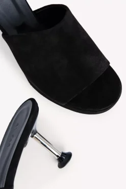 Cala Black Suede Leather