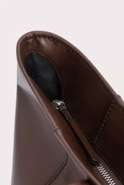 Club Tote Bear Box Calf Leather