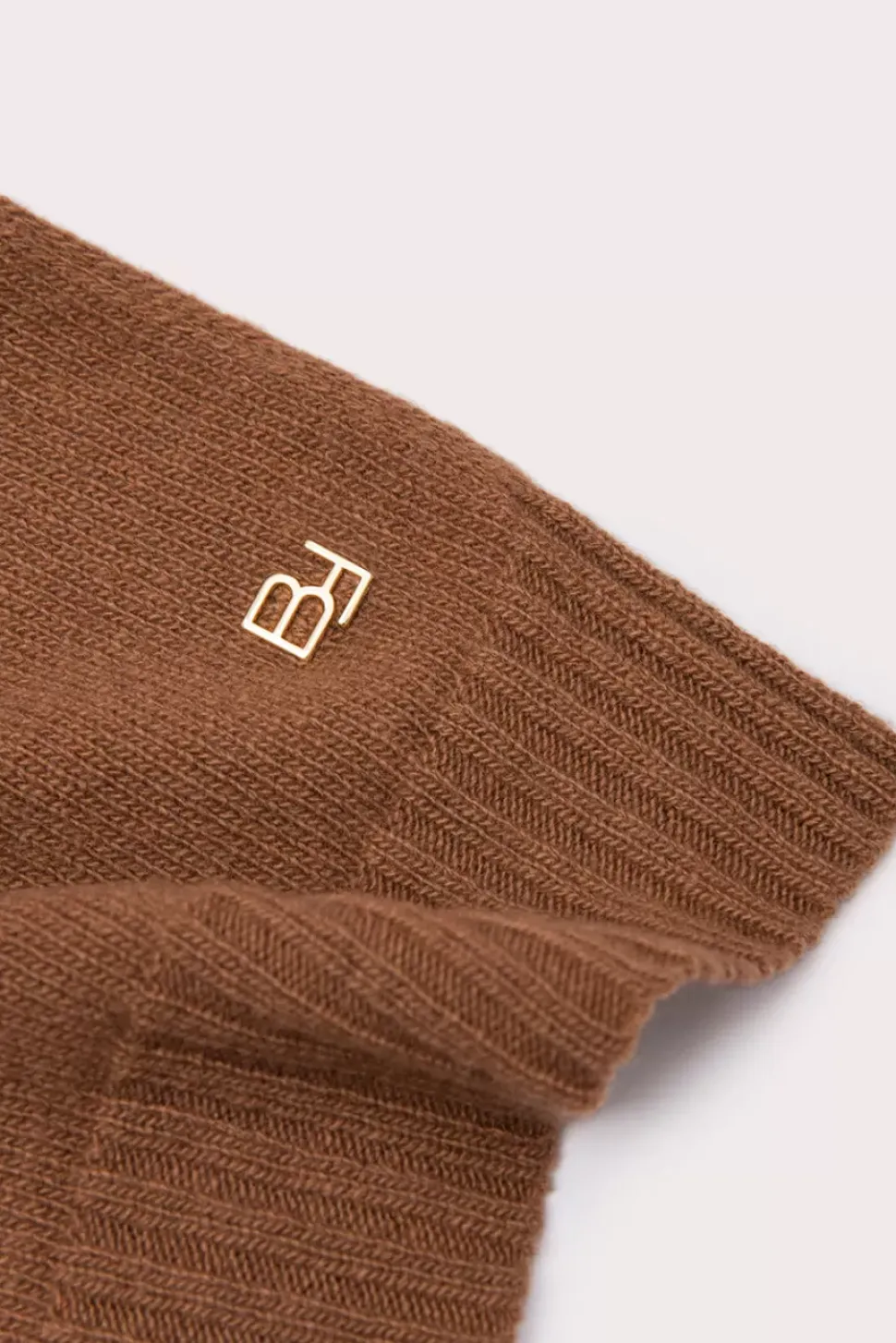 Collar Scarf Mocha Wool