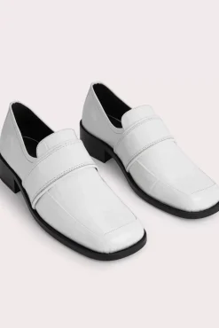 Cyril White Maxi Croco Embossed Leather