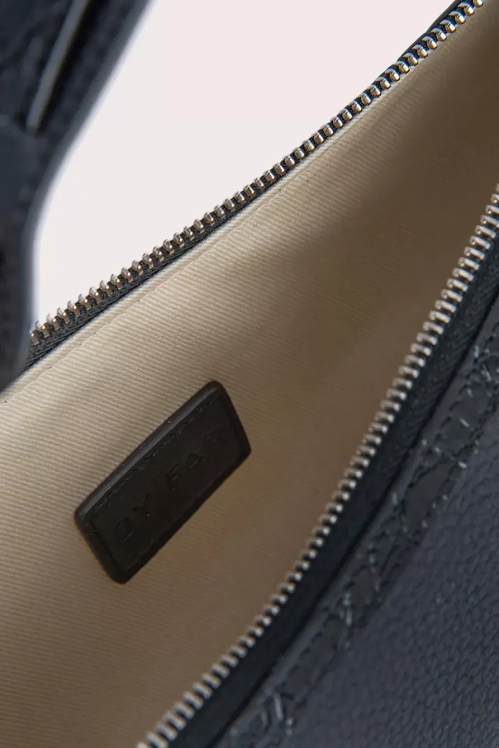 Gib Black Croco And Flat Grain Leather