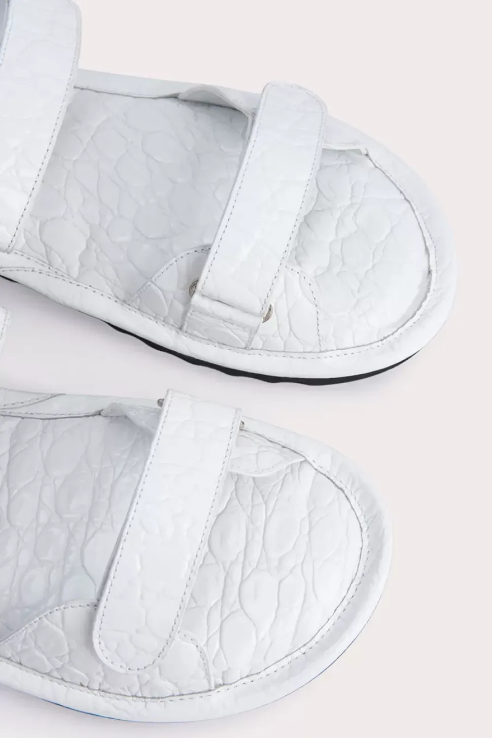 Gideon Optic White Circular Croco Embossed Leather