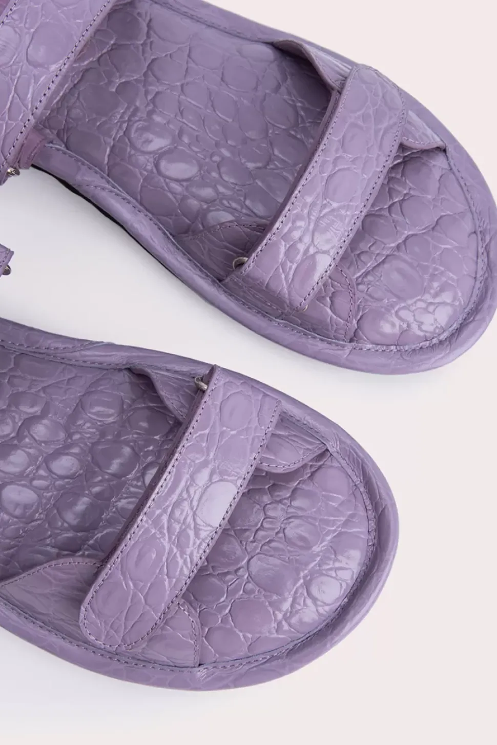 Gideon Purple Haze Circular Croco Embossed Leather