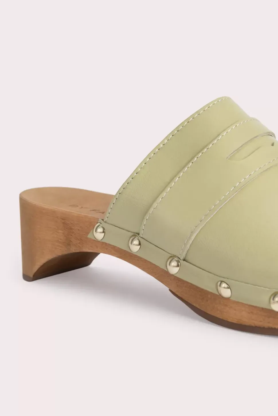Hans Olive Gloss Leather