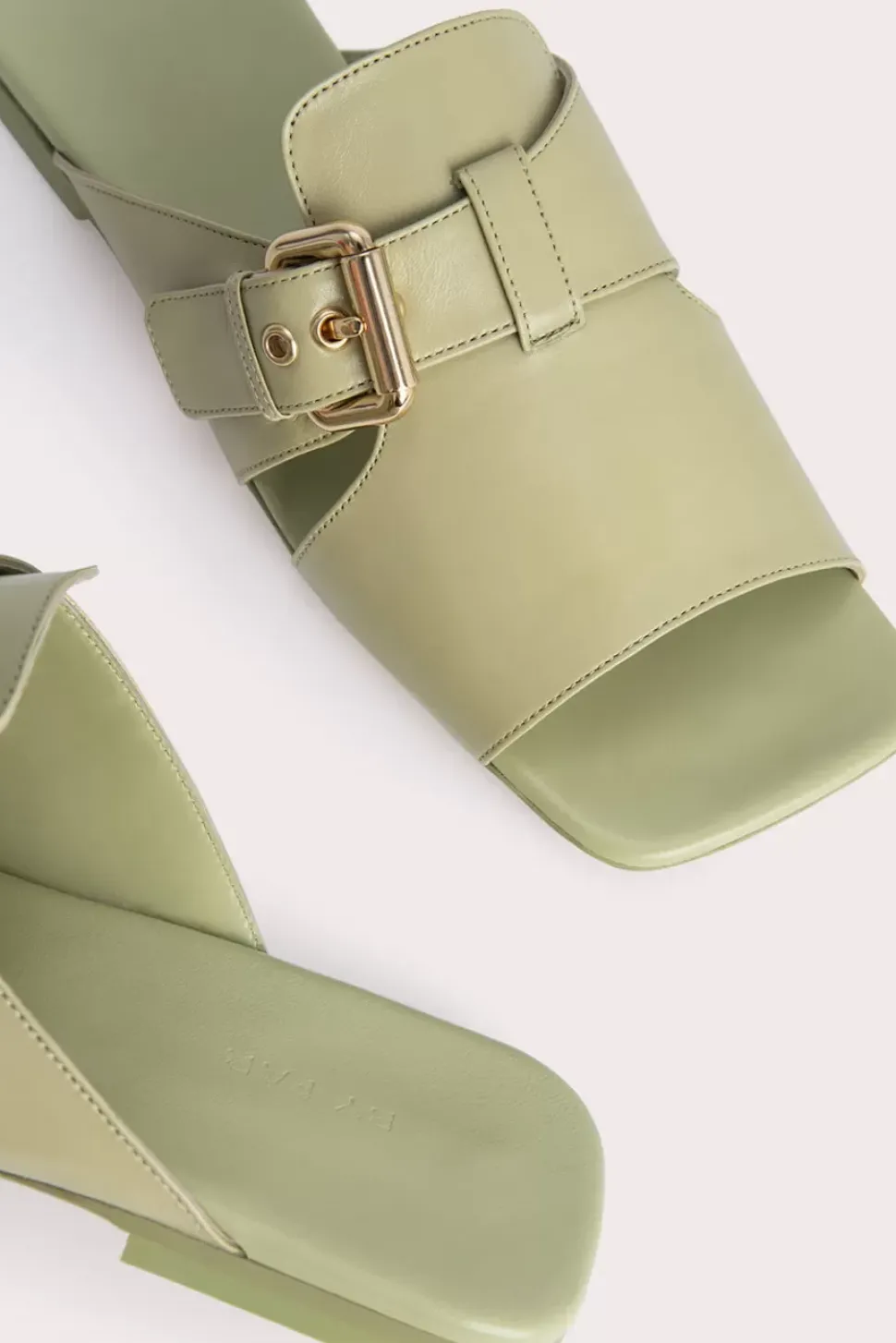Lago Olive Gloss Leather