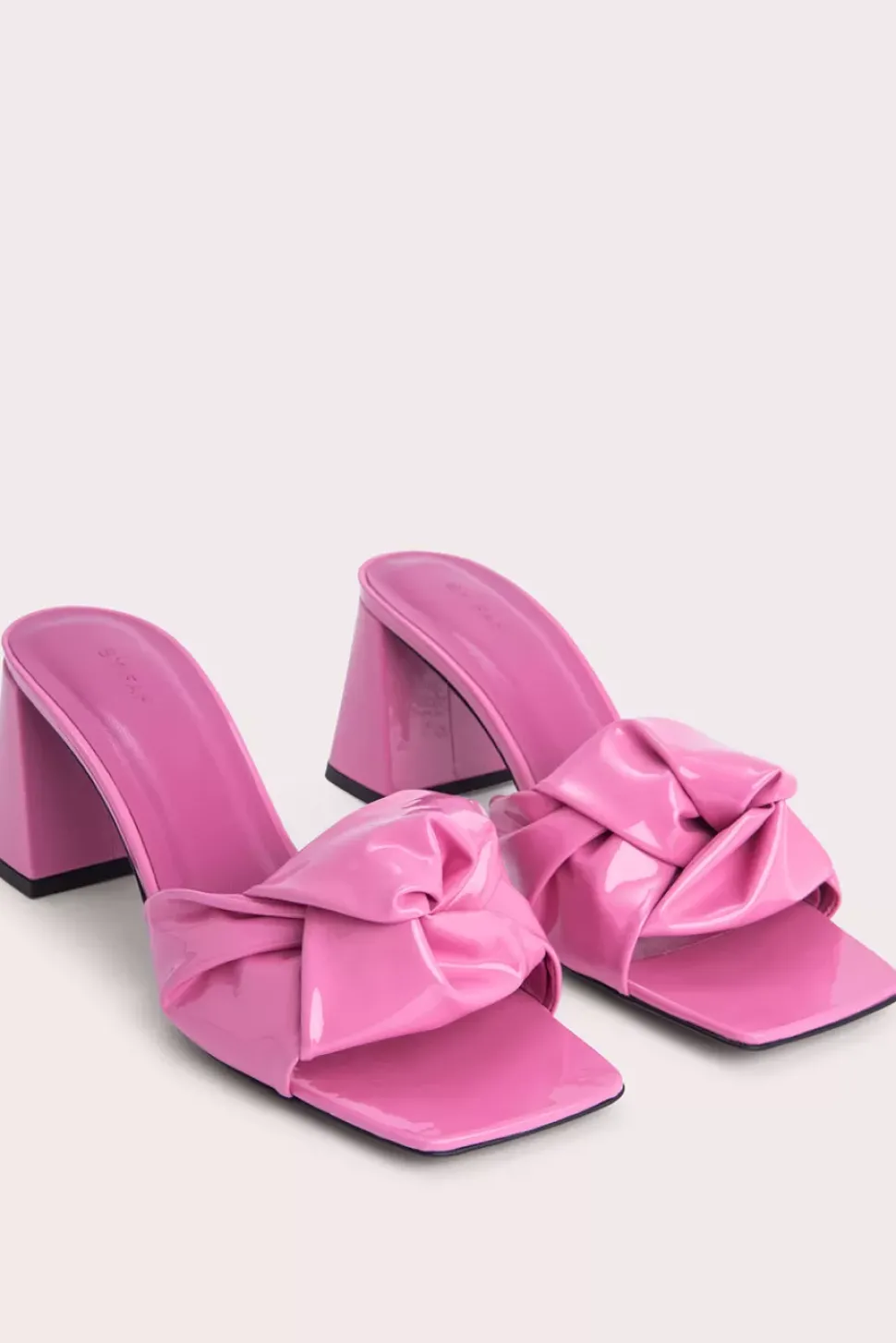 Lamar Lipstick Patent Leather