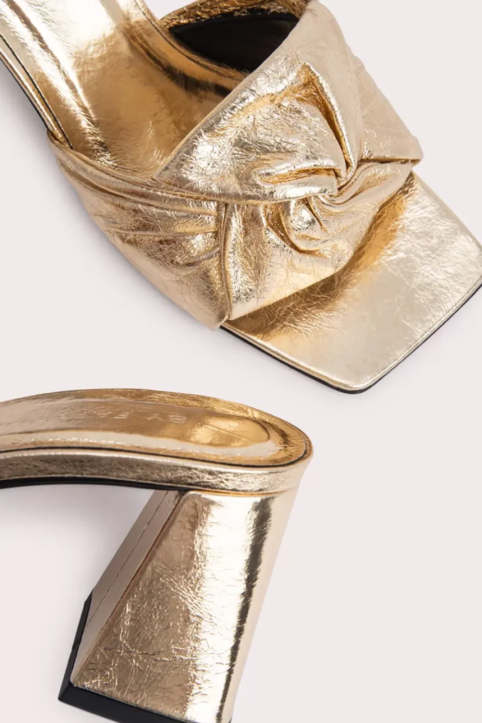 Lamar Parchment Metallic Leather
