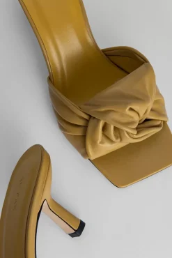 Lana Ochre Gloss Leather