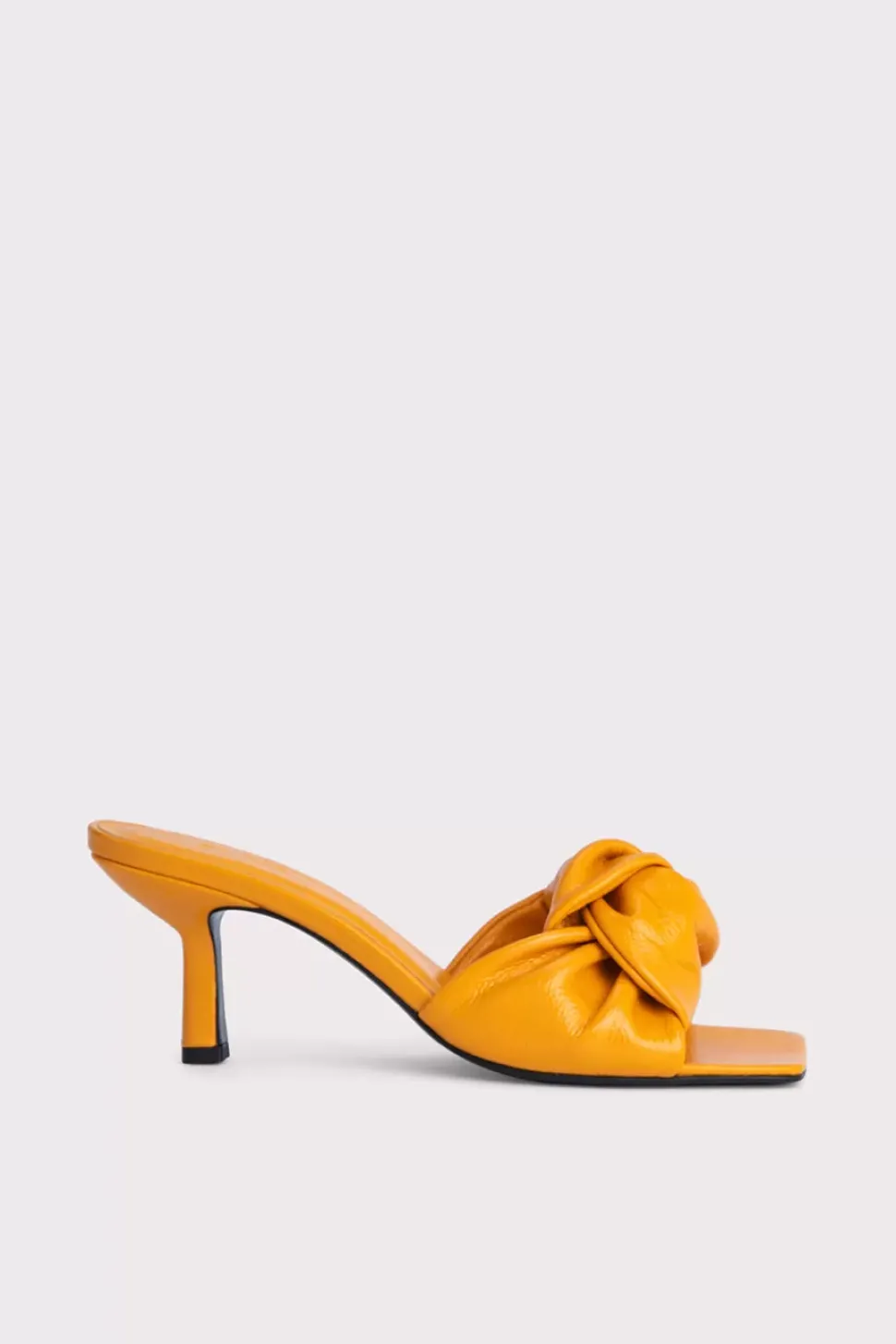 Lana Sunflower Gloss Grained Leather