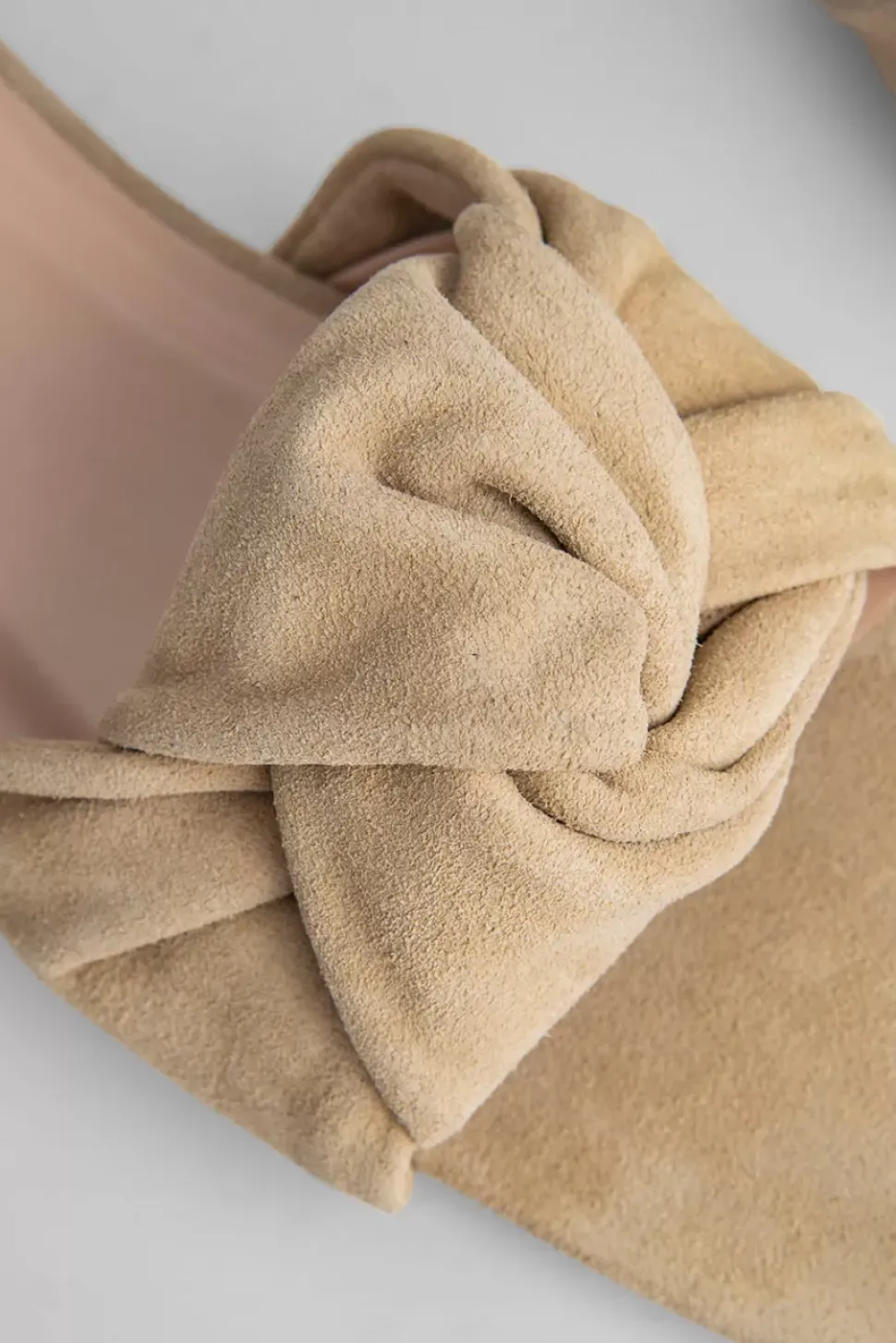 Lima Cappuccino Suede Leather