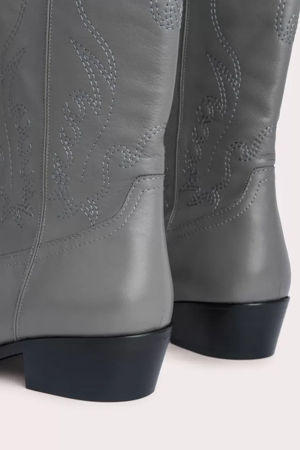 Lucky Cement Nappa Leather