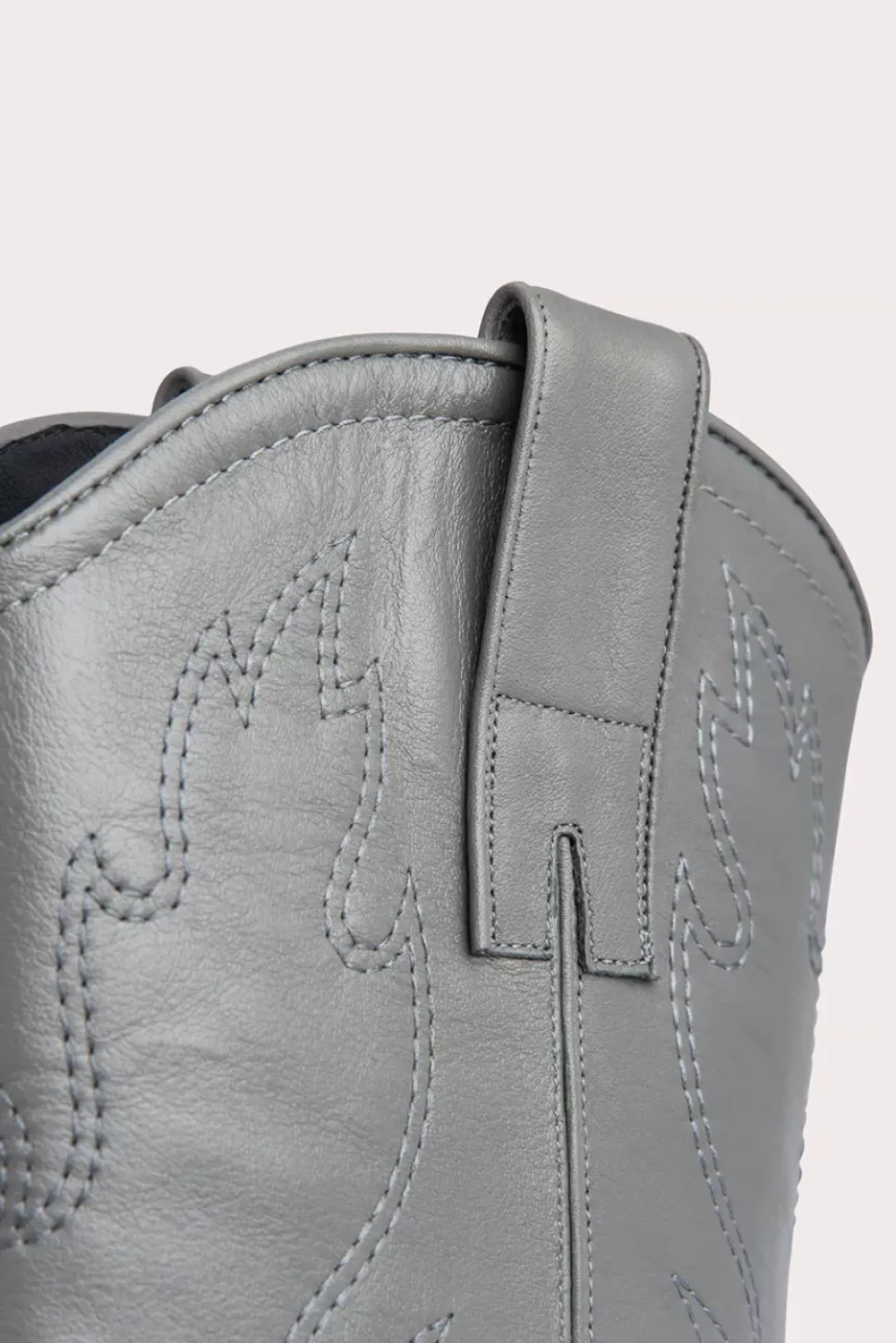 Lucky Cement Nappa Leather