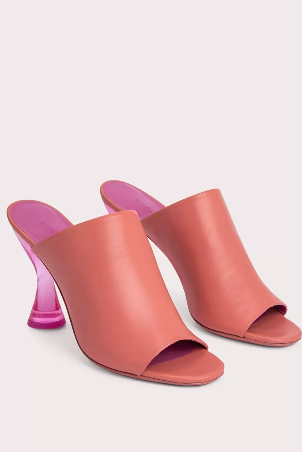 Luz Salmon Nappa Leather