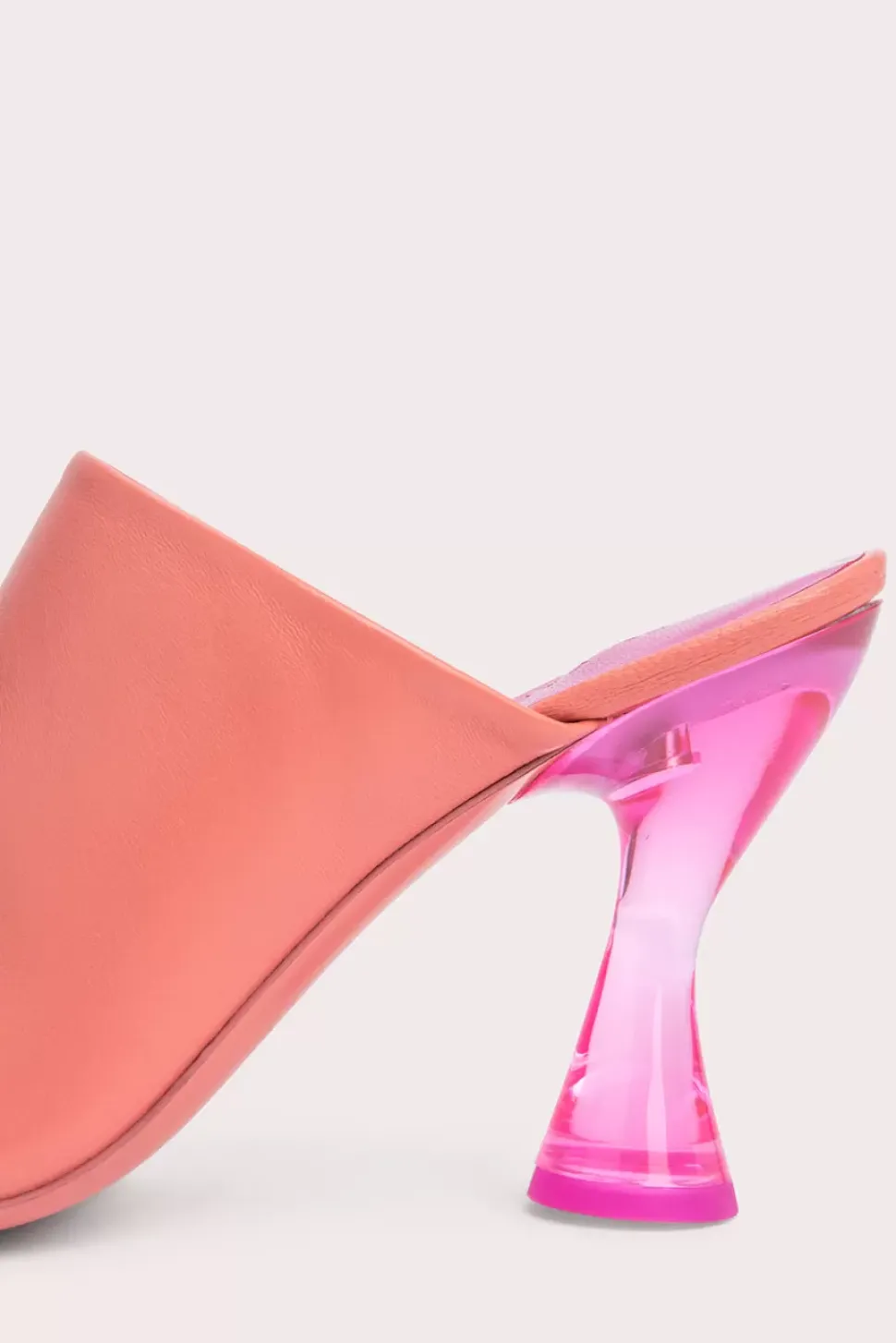 Luz Salmon Nappa Leather