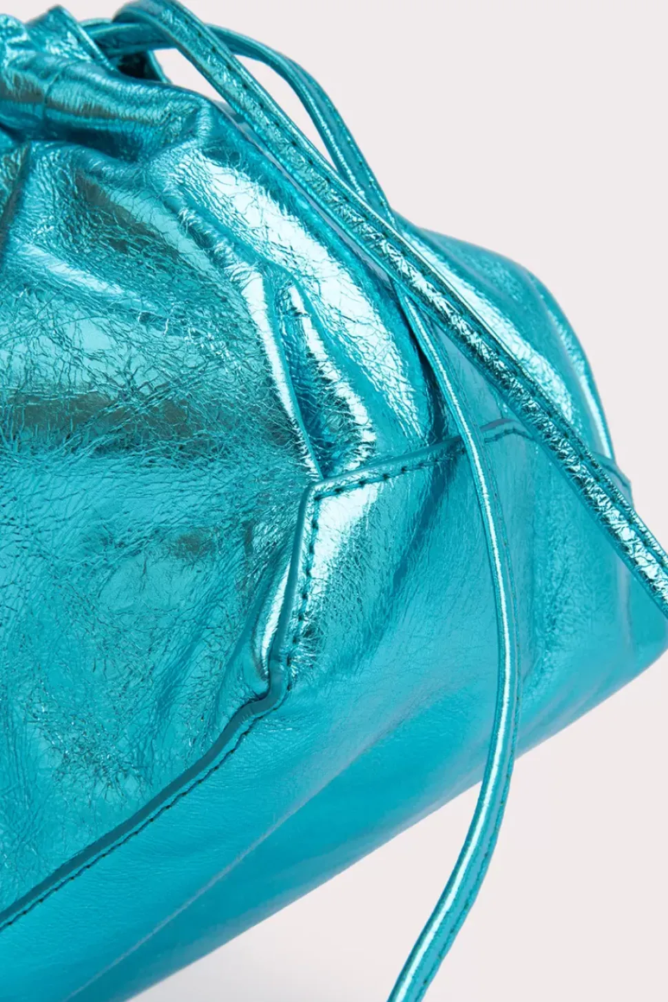 Malmo Aquamarine Metallic Leather