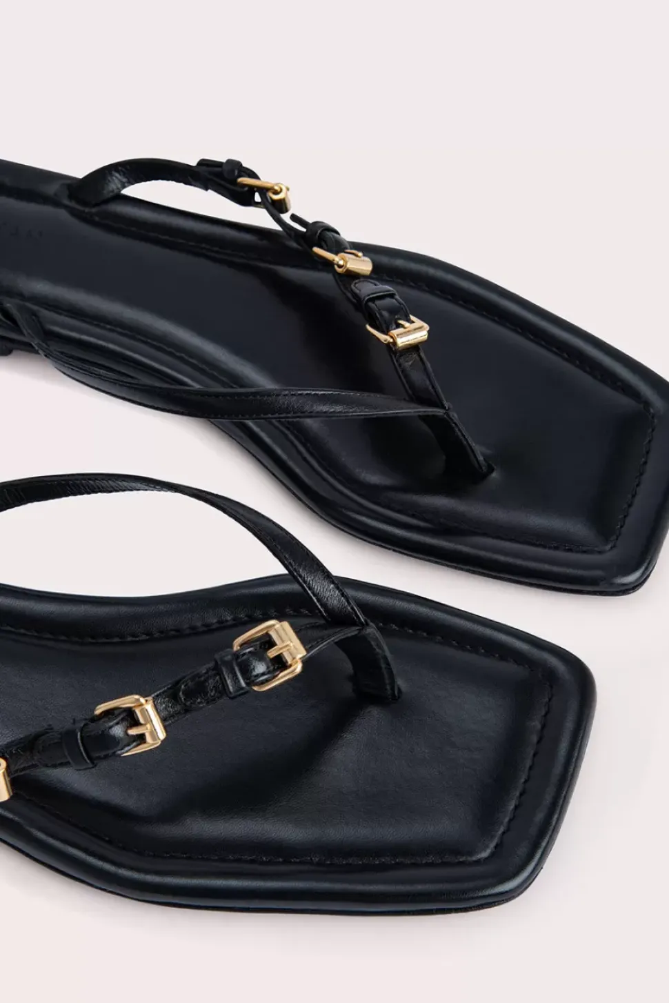 Mare Black Gloss Leather