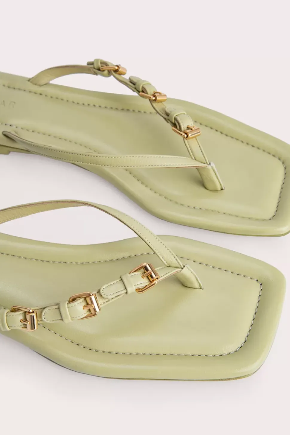 Mare Olive Gloss Leather