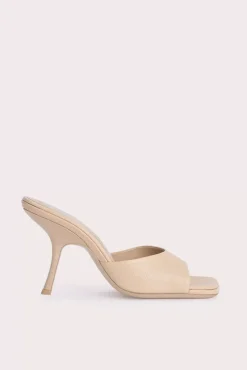 Mora Sand Grained Leather