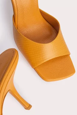 Mora Sunflower Embossed Leather