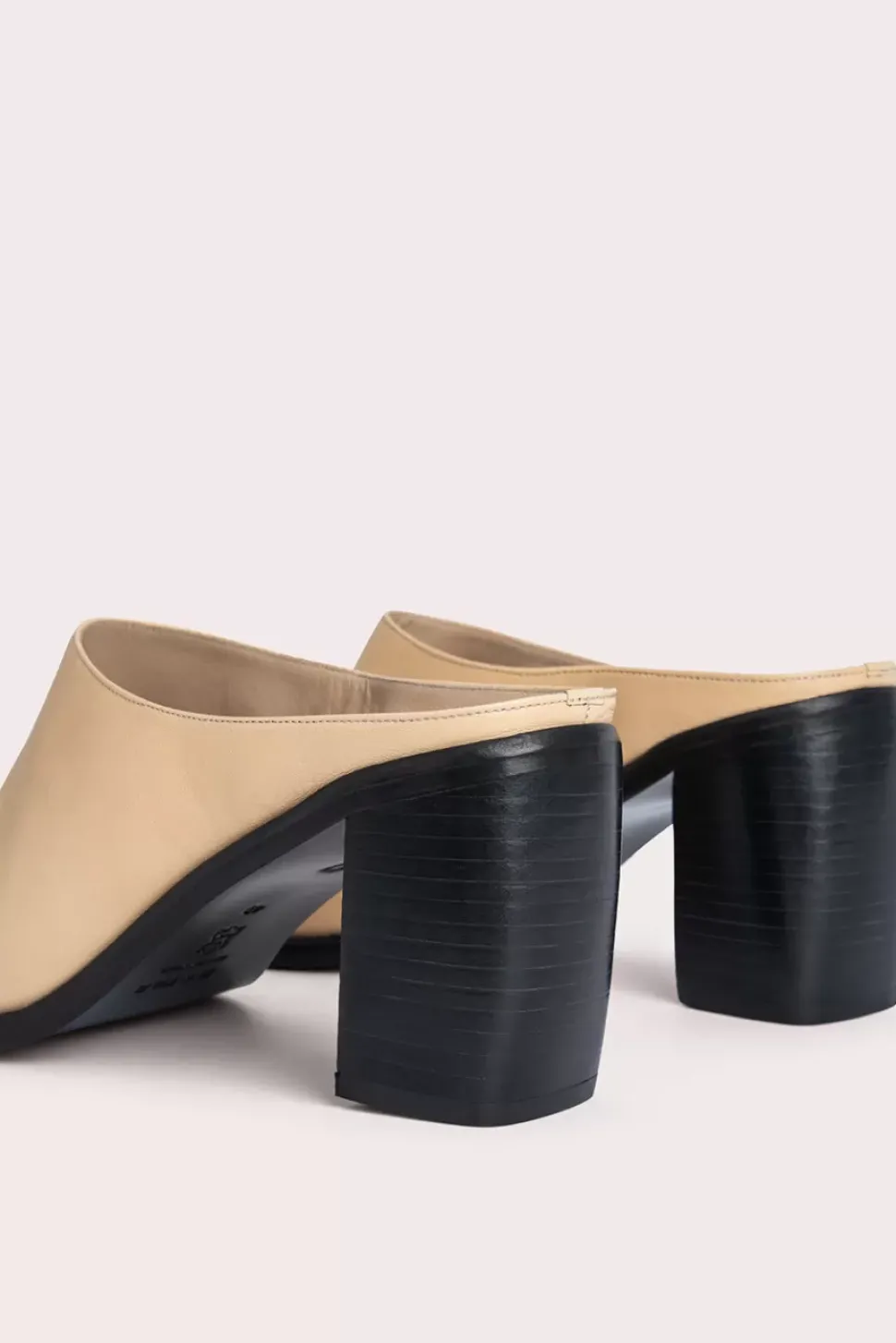 Nef Kraft Nappa Leather