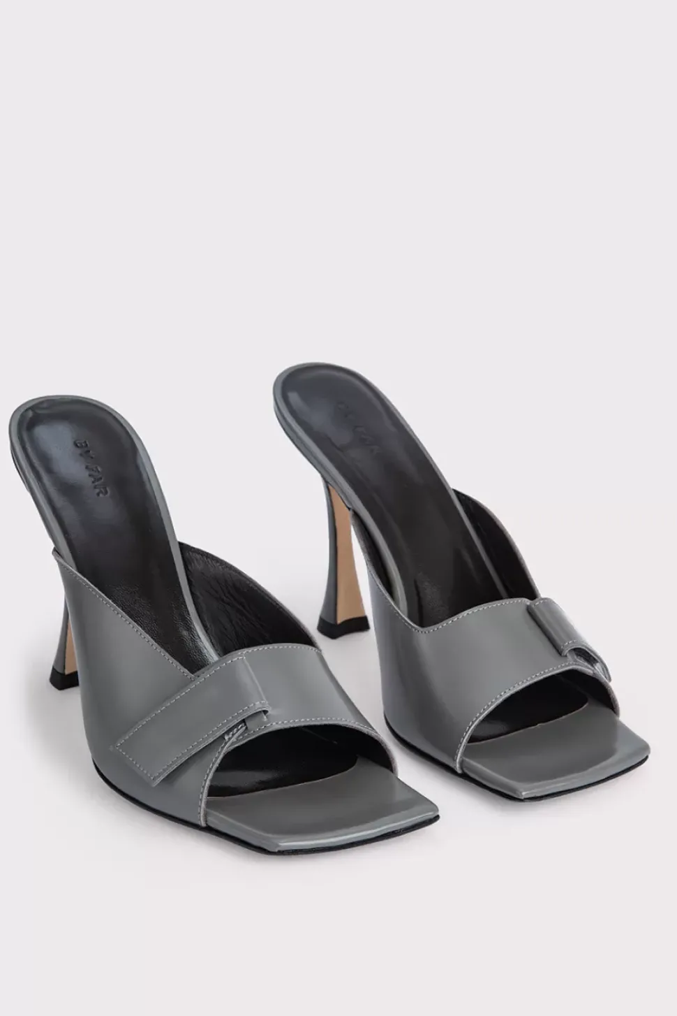 Olivia Cement Semi Patent Leather