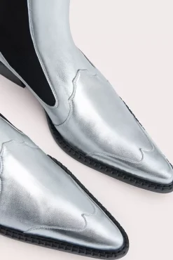 Otis Silver Metallic Leather