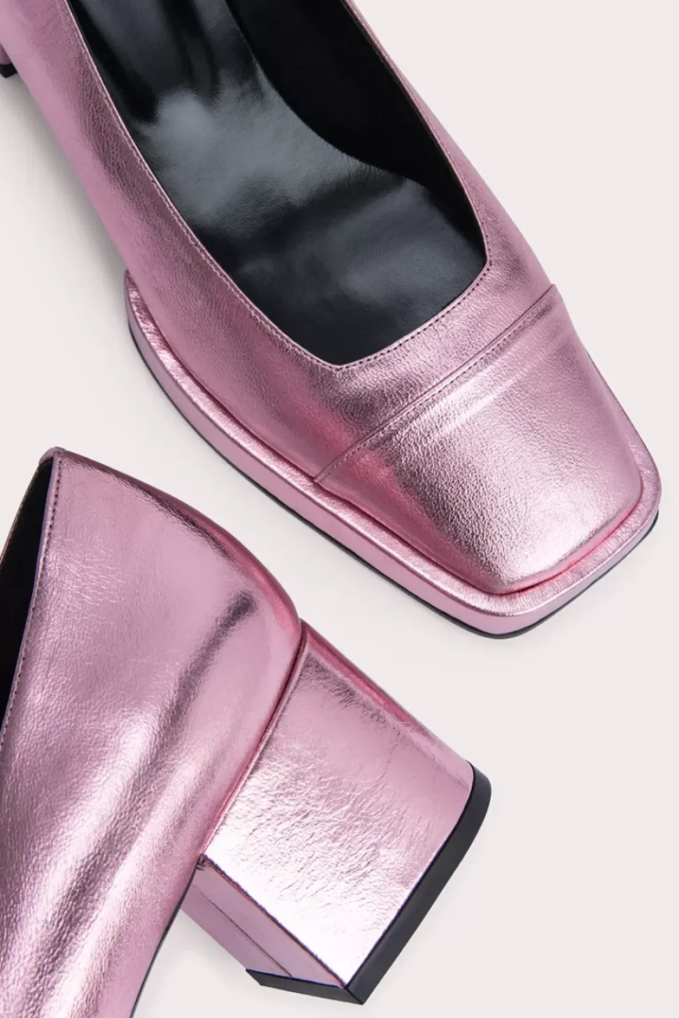Sava Pink Metallic Leather
