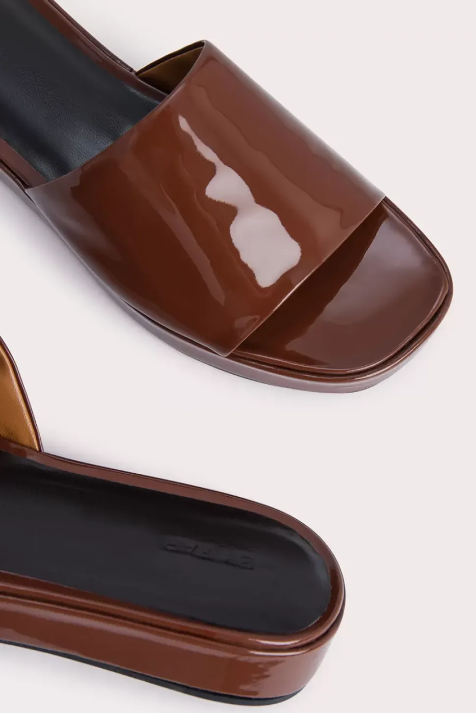 Shana Chocolate Patent Leather