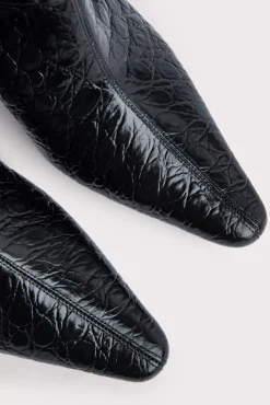 Stevie 42 Black Circular Croco Embossed Leather