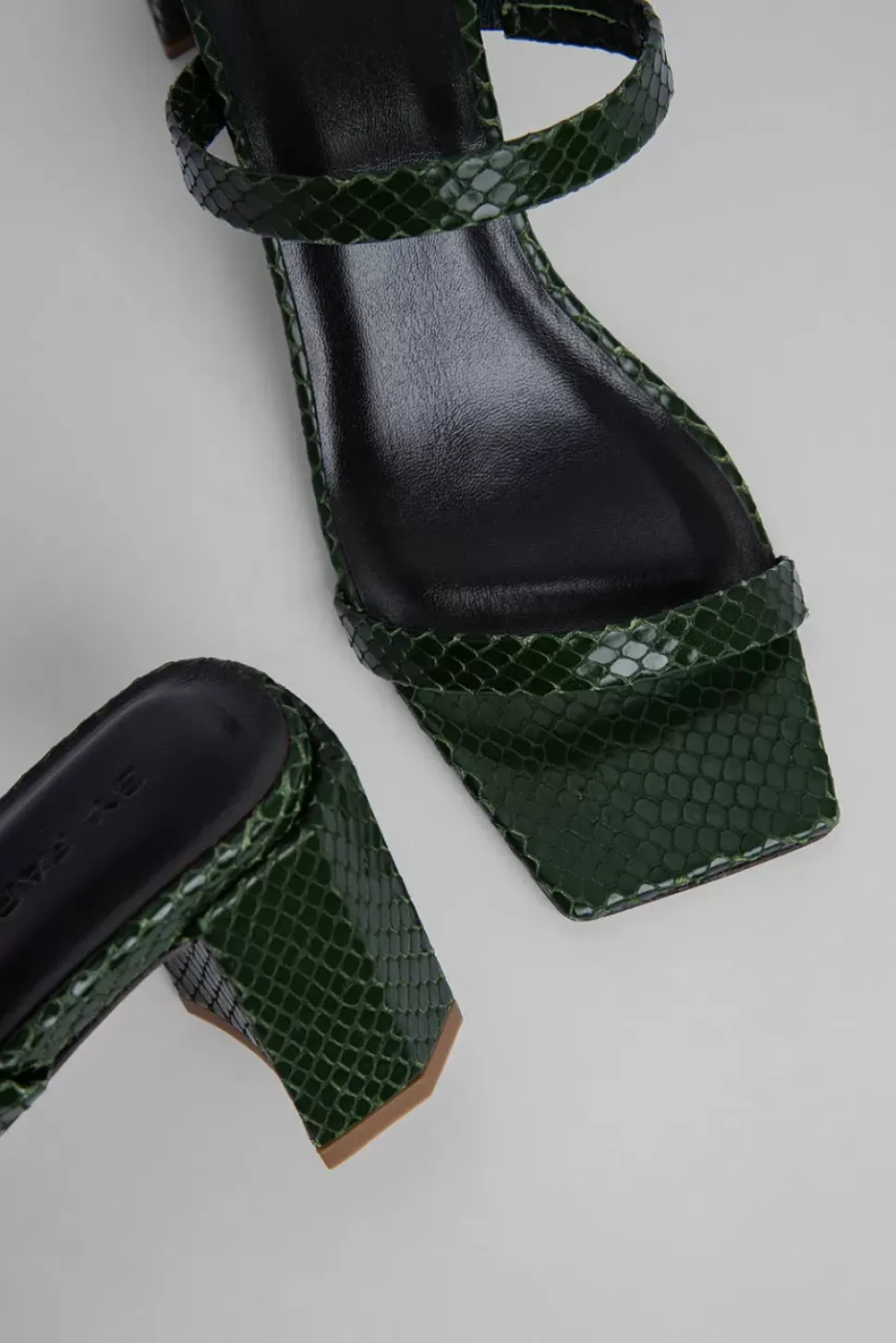 Tanya Emerald Snake Print Leather